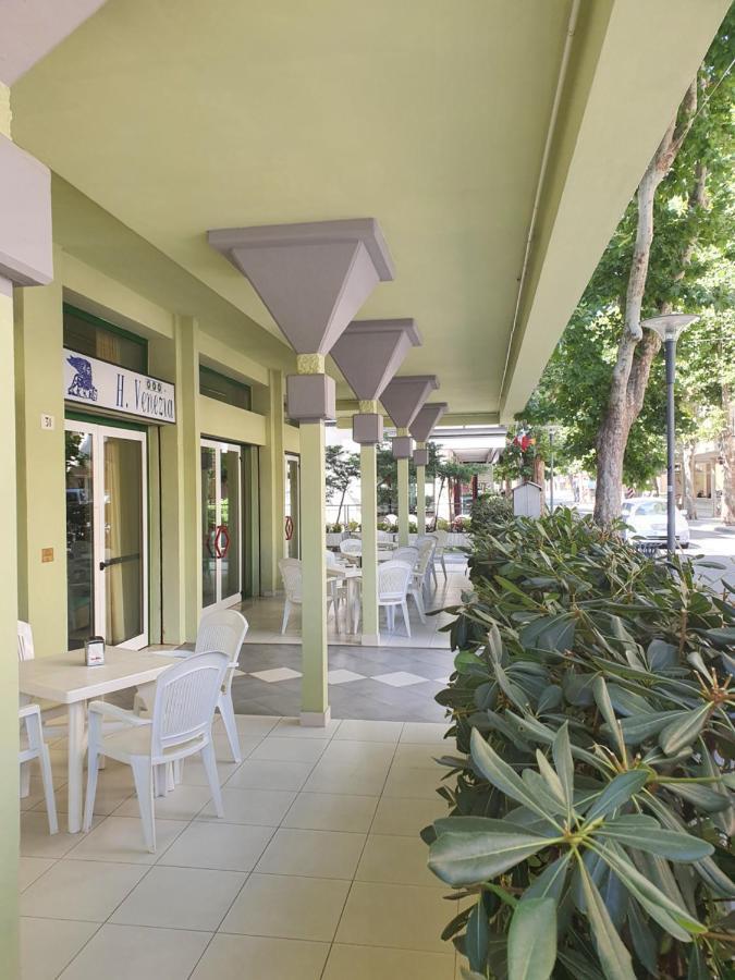 Hotel Venezia San Mauro Mare エクステリア 写真